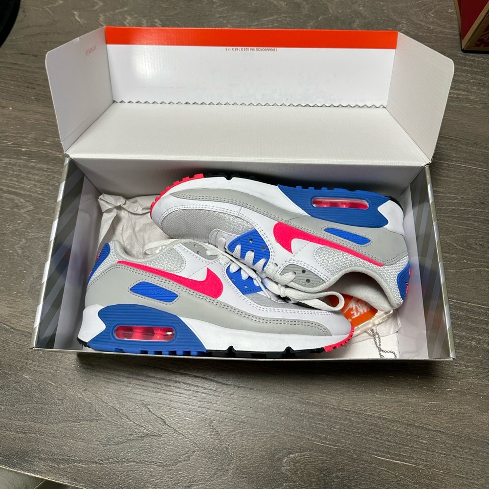 Nike air max shoes